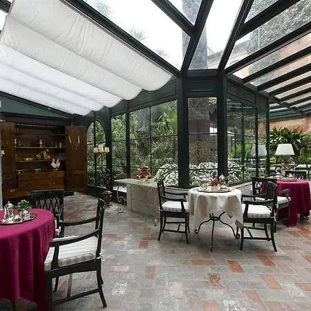 Hotell Albergo Pietrasanta 4*