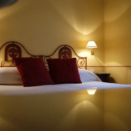 Hotell Albergo Pietrasanta