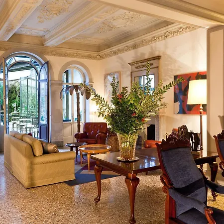 Albergo Pietrasanta Hotel