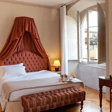 Albergo Pietrasanta ホテル 4*
